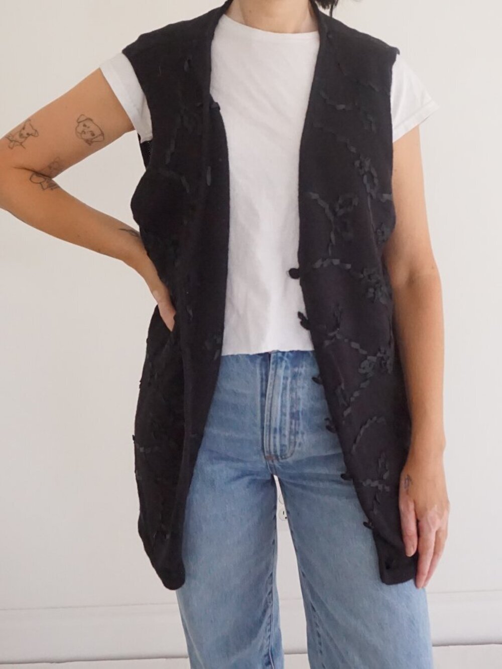 Vintage Black Floral Burnout Open Front Longline Sweater Vest Textured Boho L